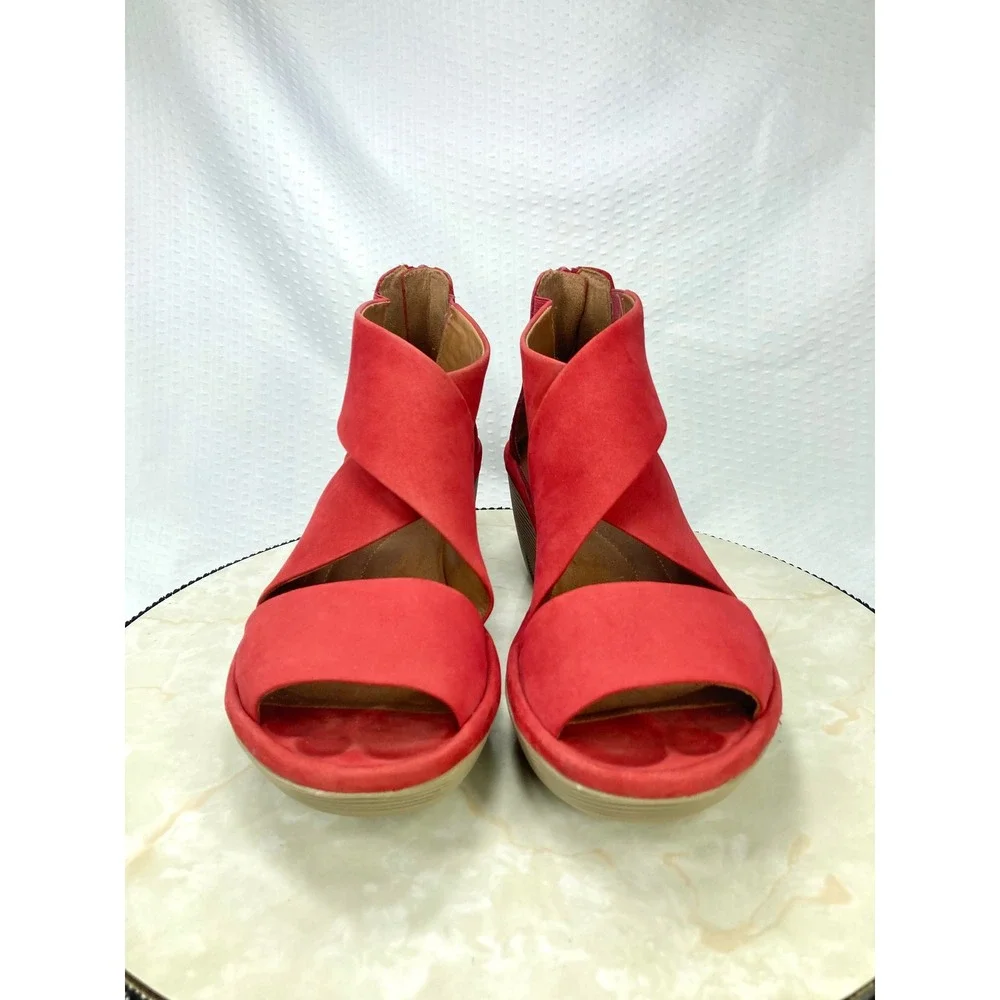 Clarks Artisan Clarene Glamor Wedge Sandals Womens 10 Red Back Zip Platform Heel